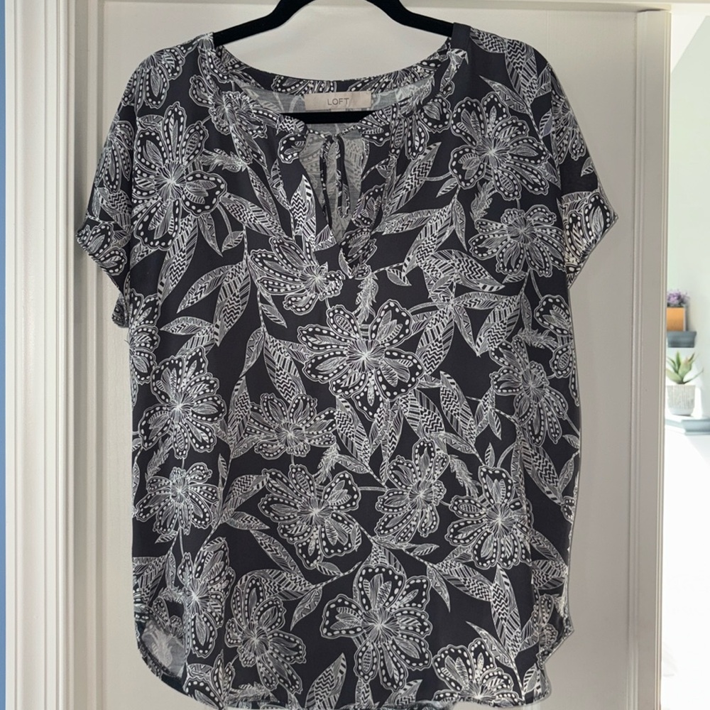 Women’s Blouse